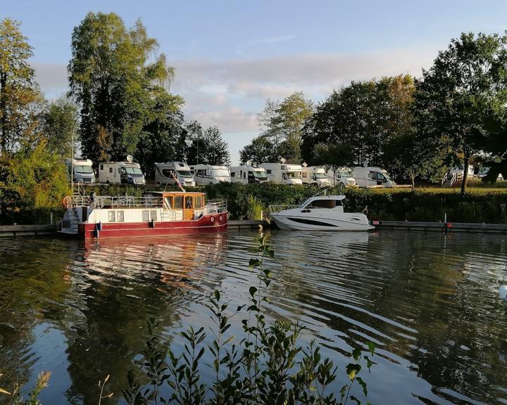 Clubhaus Am Leuchtturm