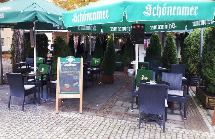 Cafe am Brunnen